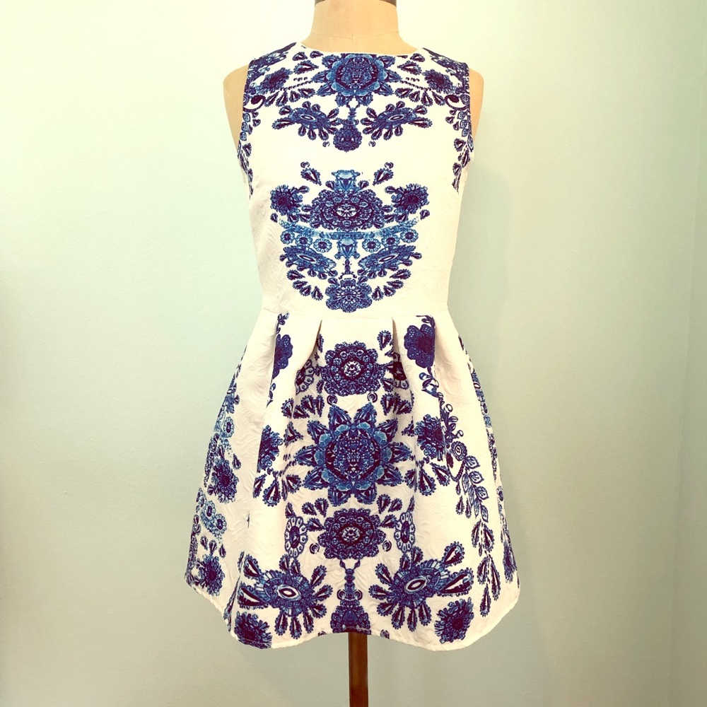 Oasap blue and white dress